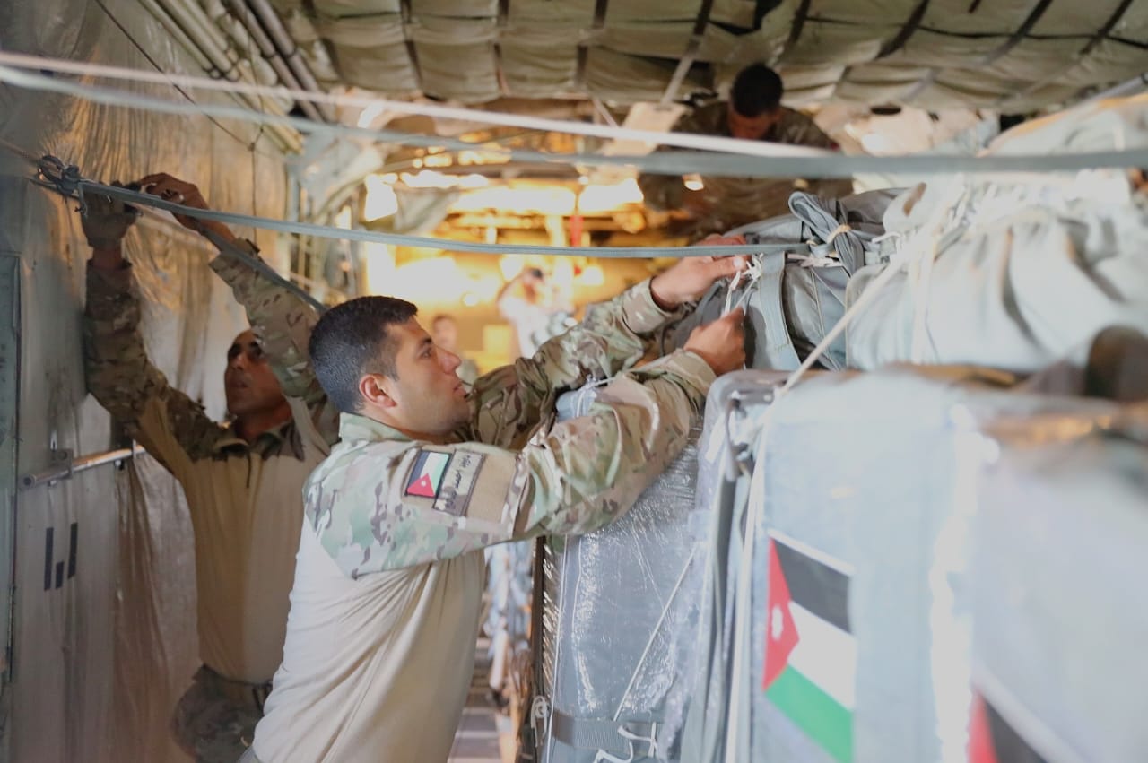 Madar Al-Saa Images 0.9294385365789745