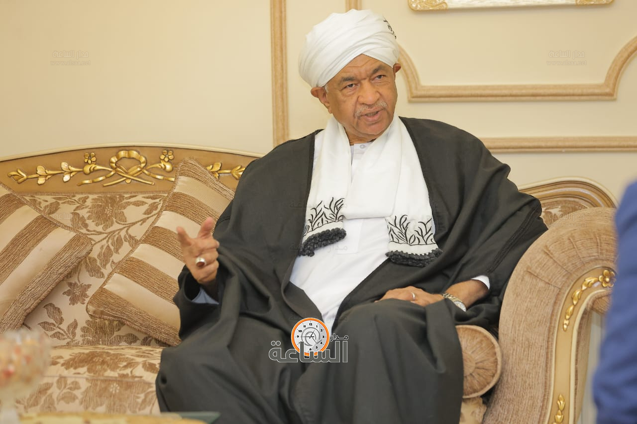 Madar Al-Saa Images 0.9761231115327716