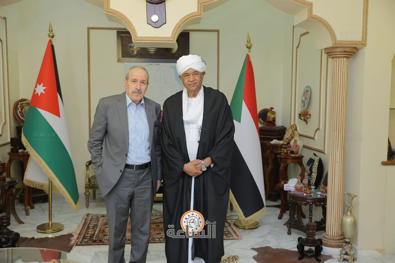 Madar Al-Saa Images 0.6698847375696736