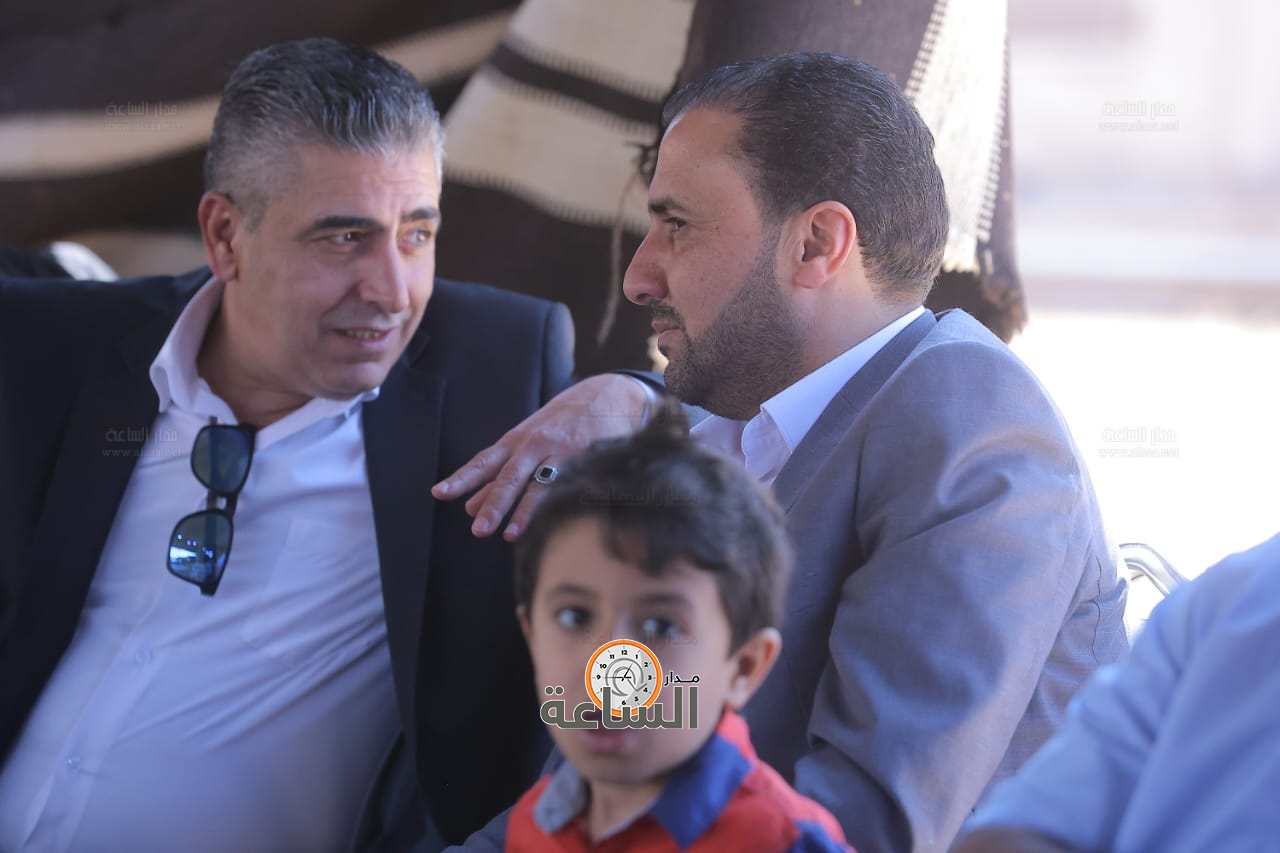 Madar Al-Saa Images 0.7159188859568736