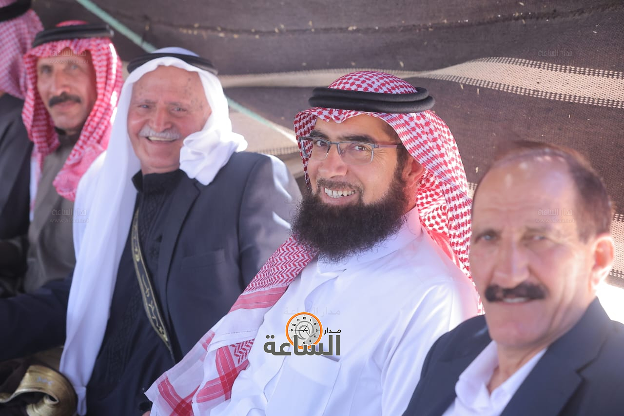 Madar Al-Saa Images 0.2700750773542354