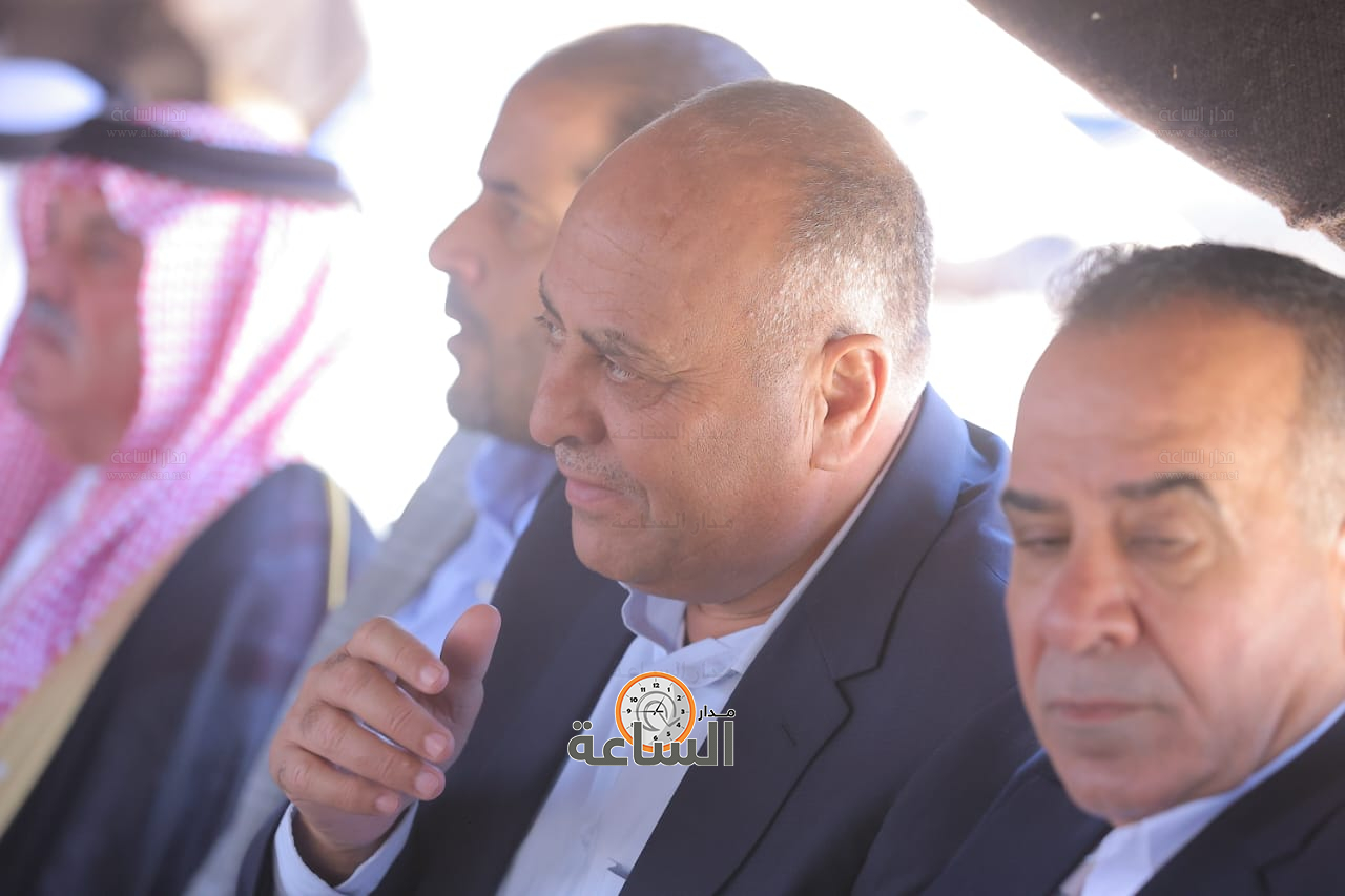 Madar Al-Saa Images 0.6506617287430514