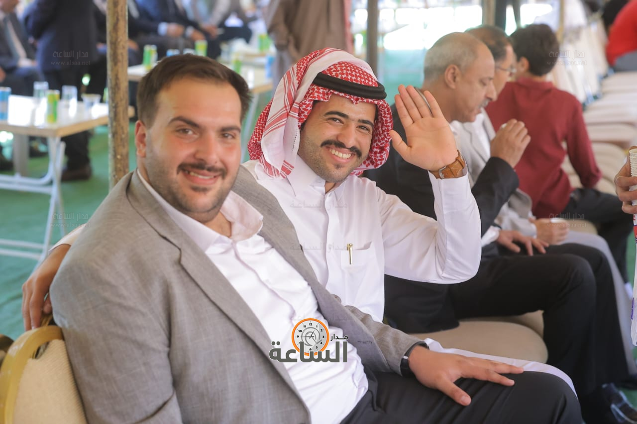 Madar Al-Saa Images 0.42299895091204265