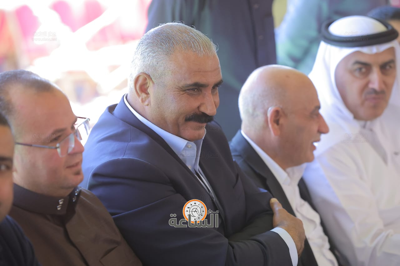 Madar Al-Saa Images 0.7373215715461687