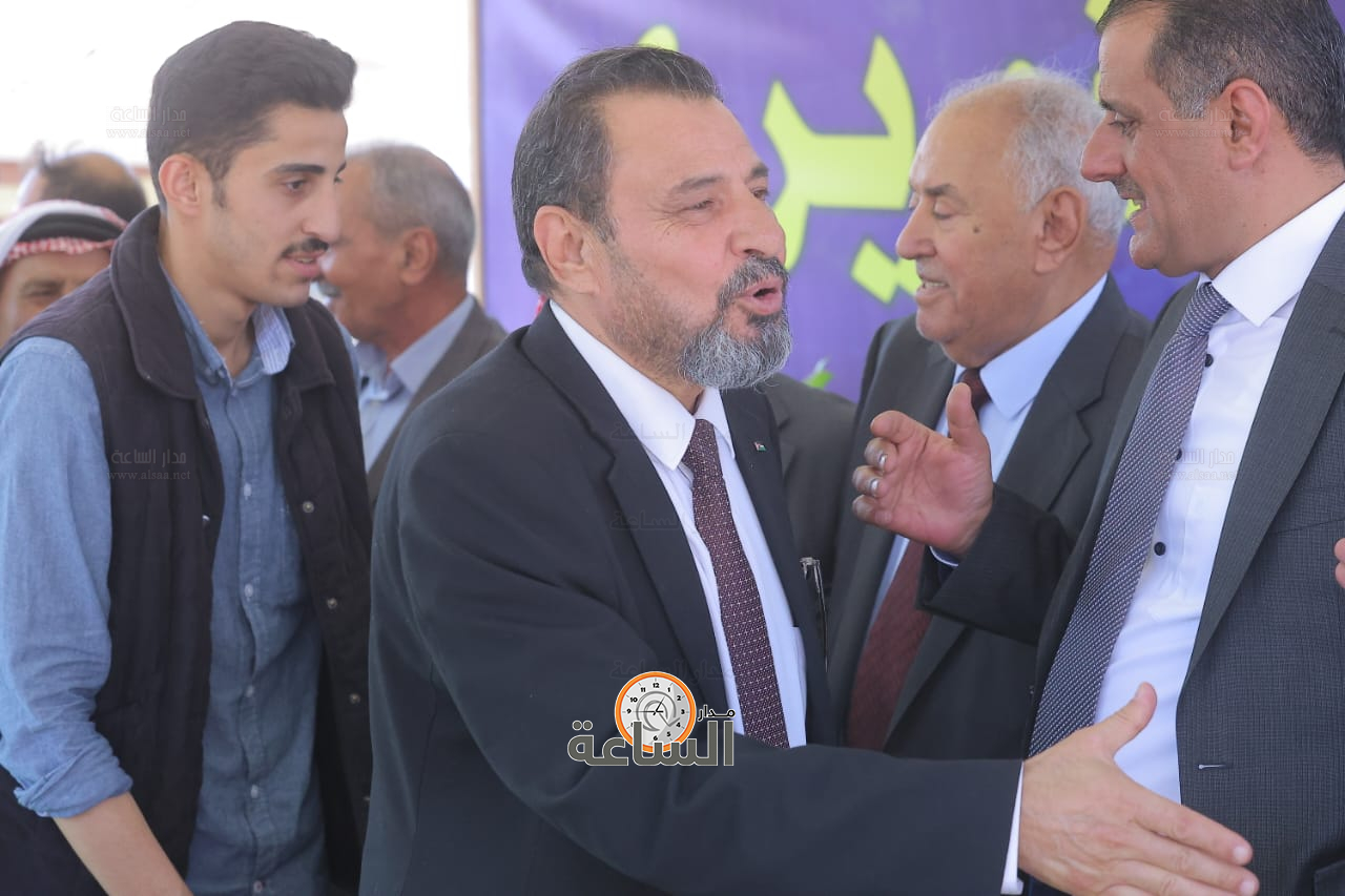 Madar Al-Saa Images 0.9270062498875422