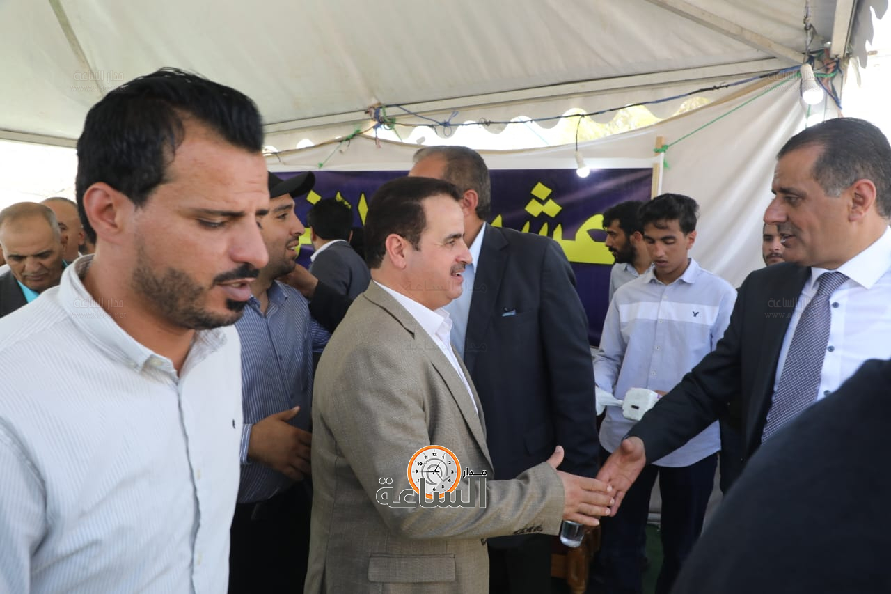 Madar Al-Saa Images 0.4940248160837355