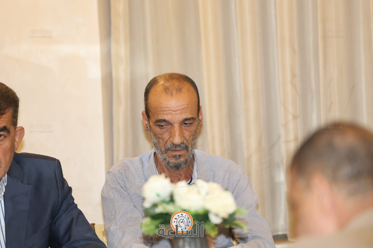 Madar Al-Saa Images 0.8652238047455678