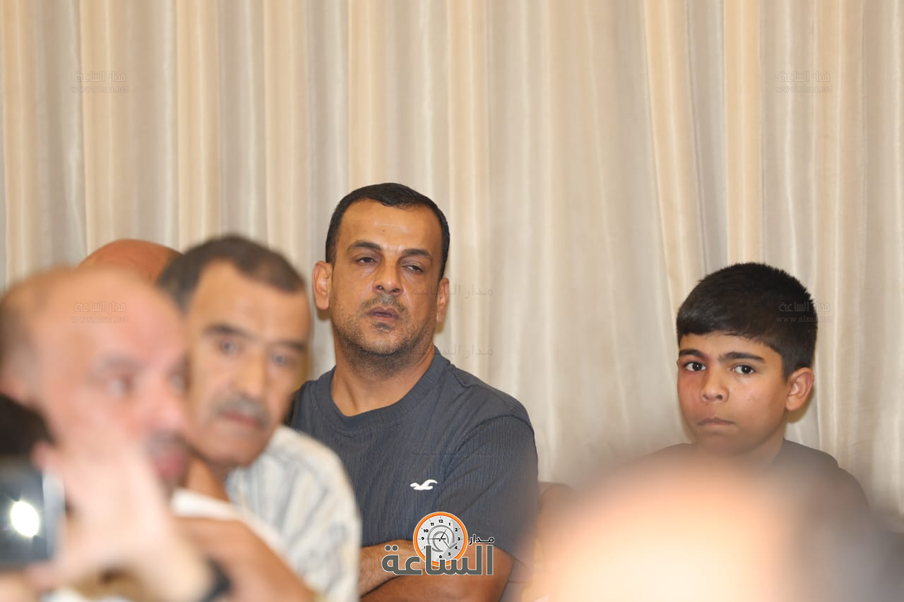 Madar Al-Saa Images 0.7155352685508207