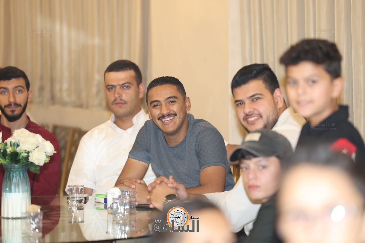 Madar Al-Saa Images 0.2585362409773523