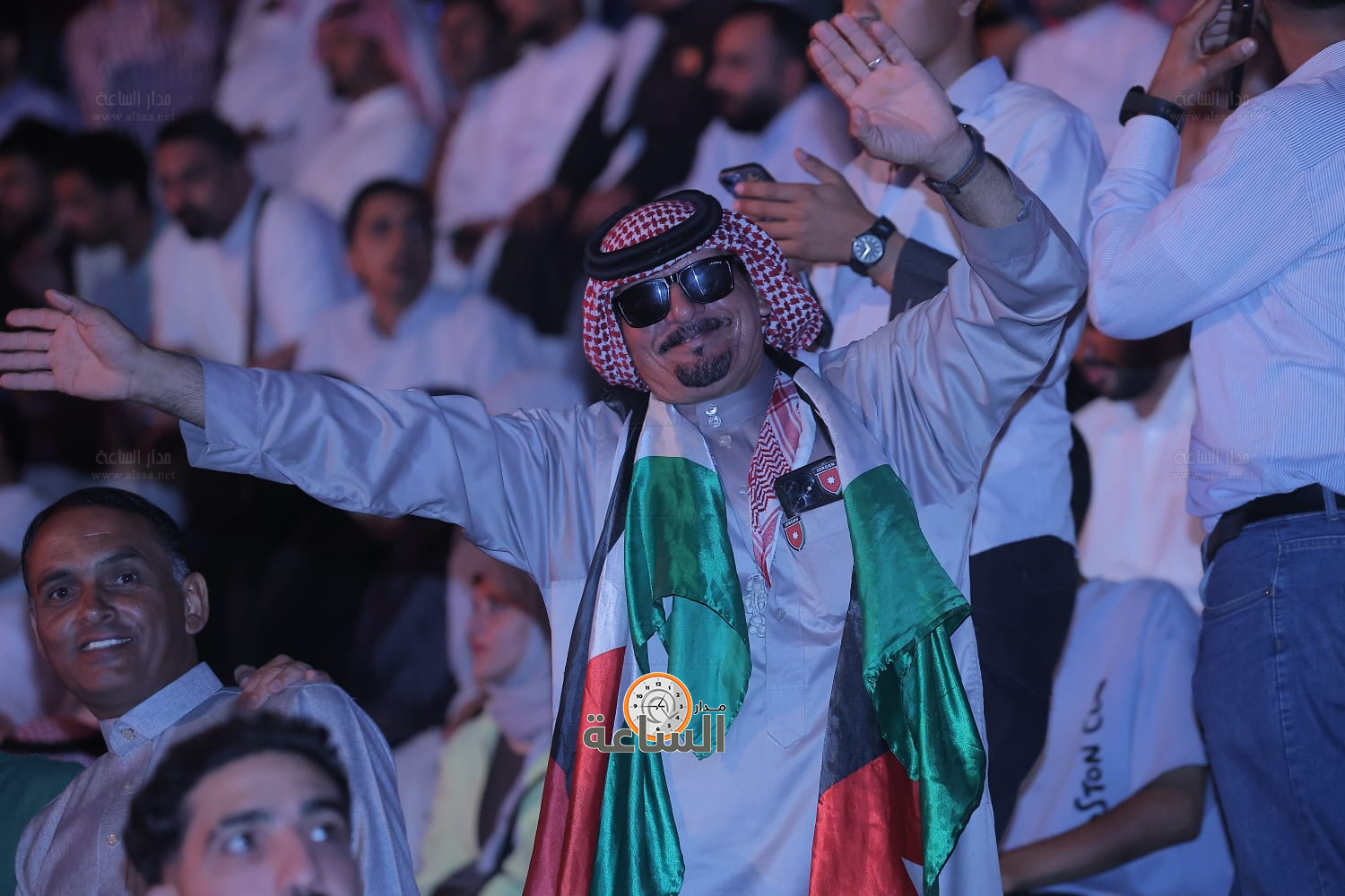 Madar Al-Saa Images 0.3681437113543772