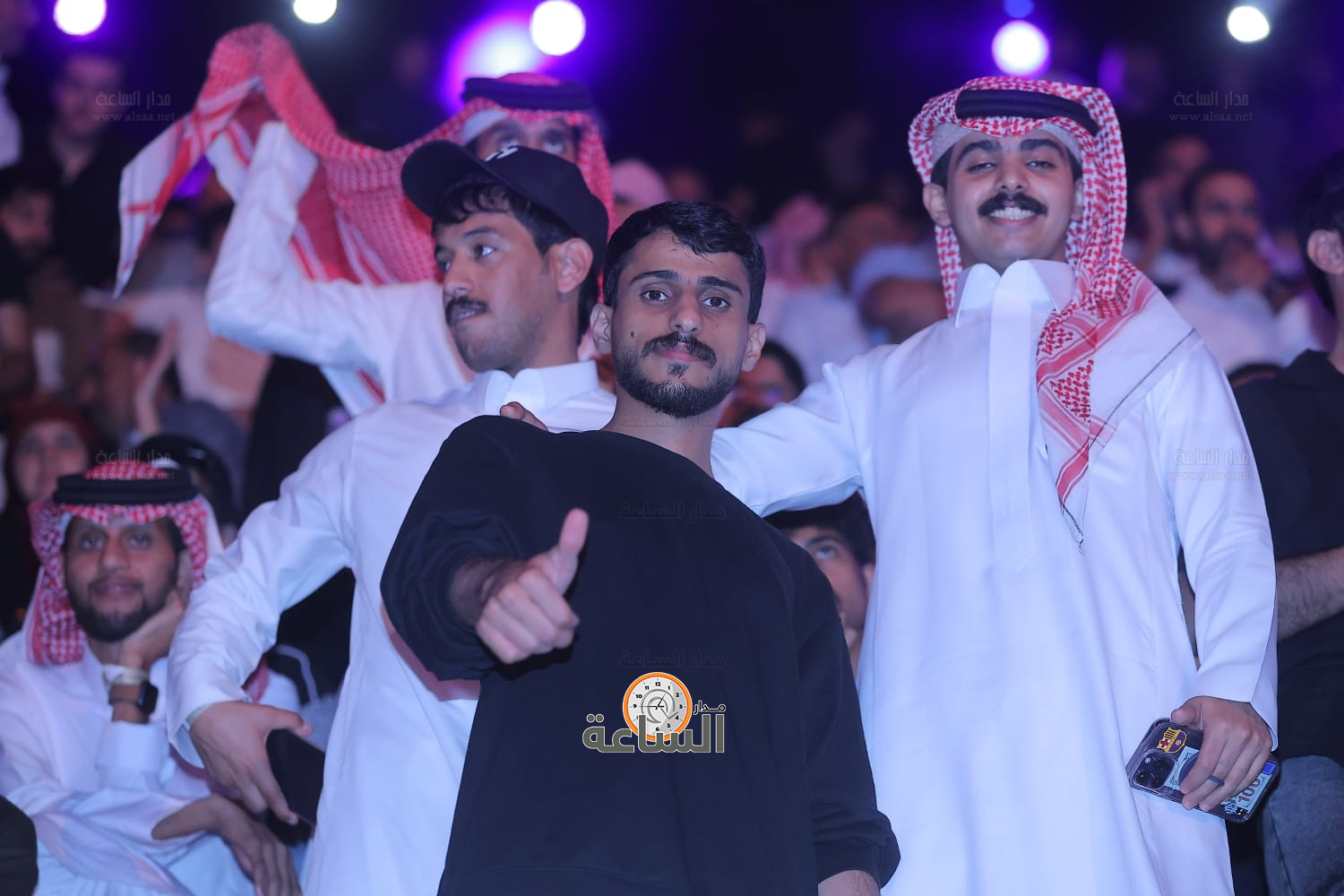 Madar Al-Saa Images 0.6094239468387326