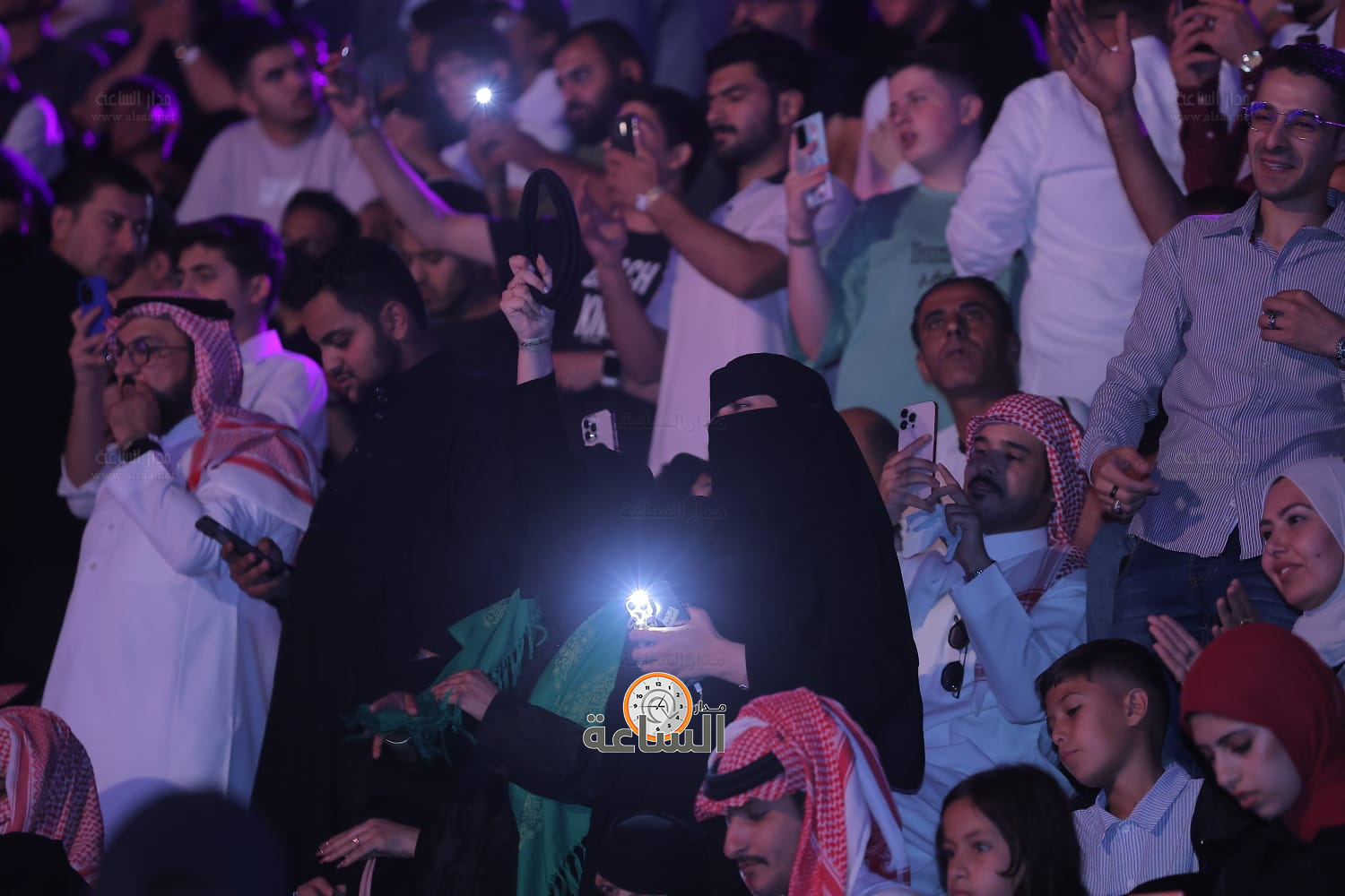 Madar Al-Saa Images 0.006051252940620144