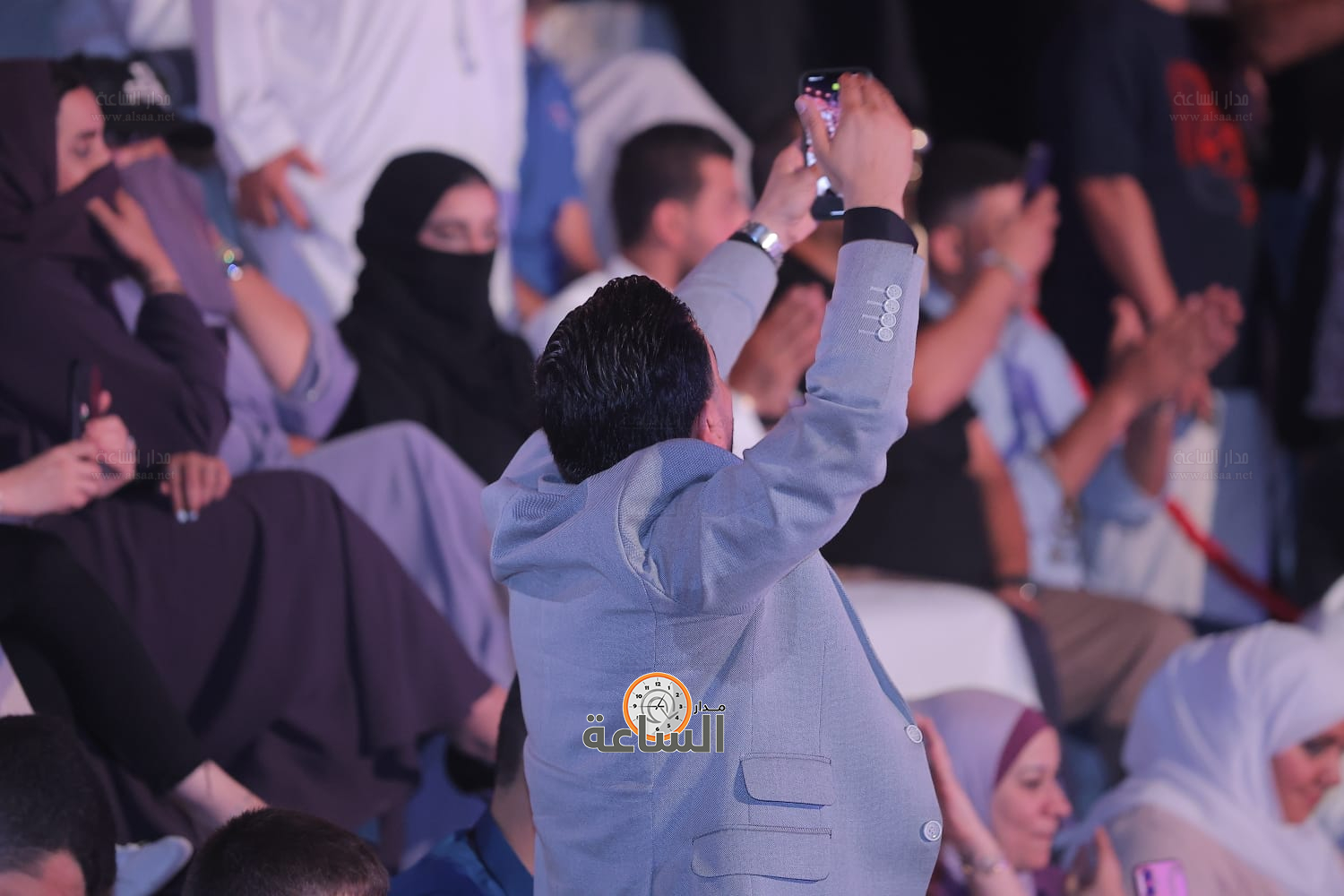 Madar Al-Saa Images 0.16226645469164513