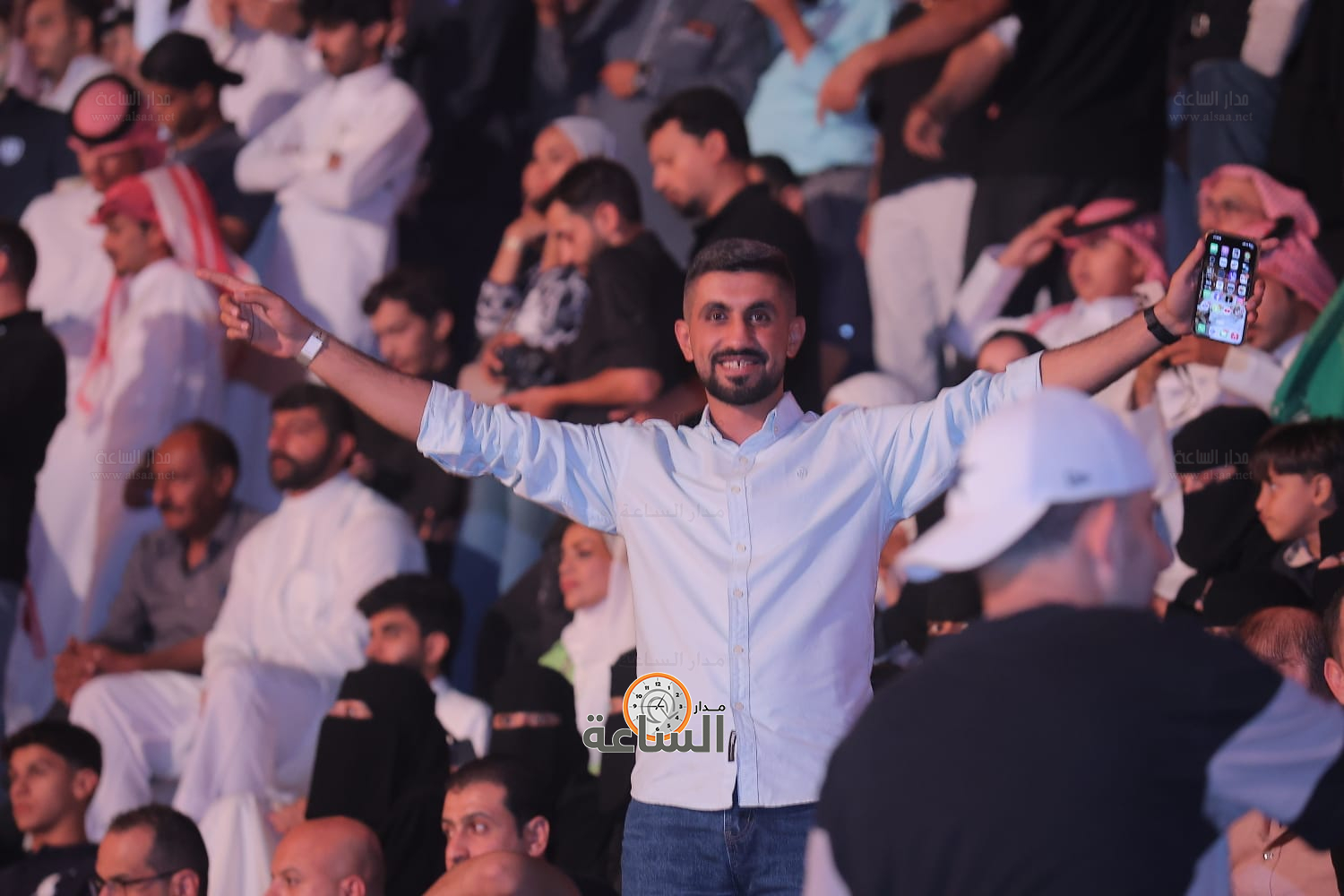 Madar Al-Saa Images 0.6154960378256293