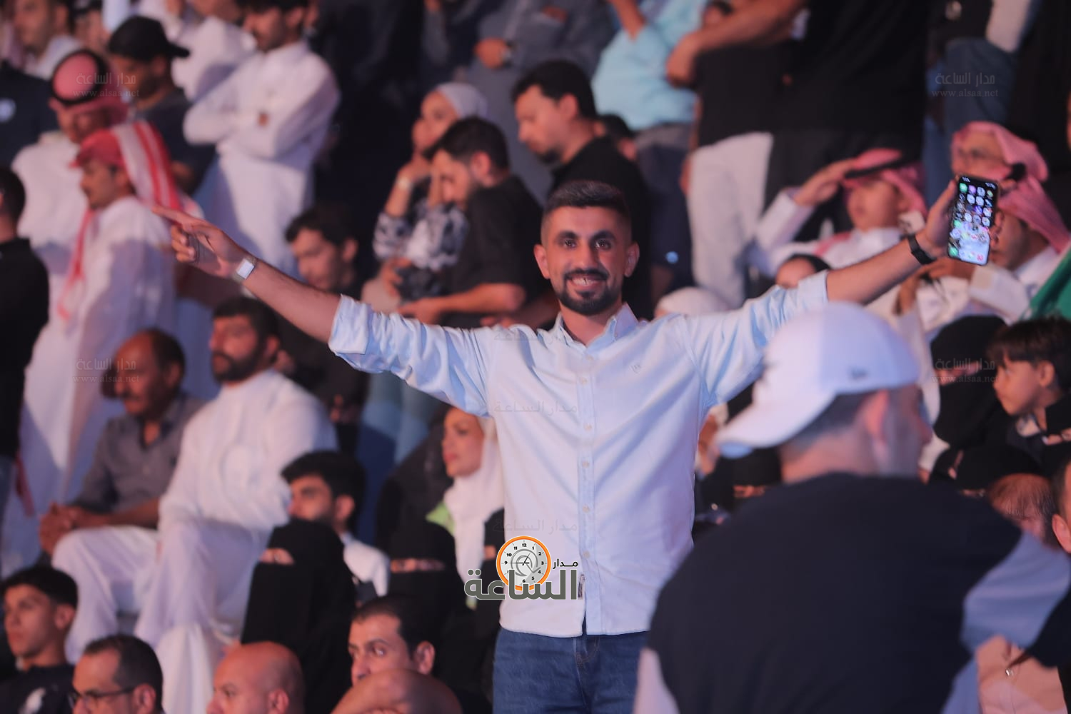 Madar Al-Saa Images 0.7412310626777615