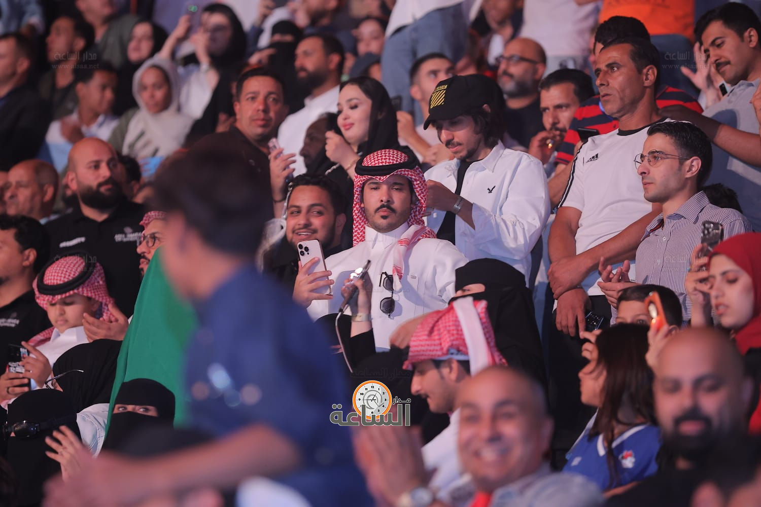 Madar Al-Saa Images 0.7100993478016954