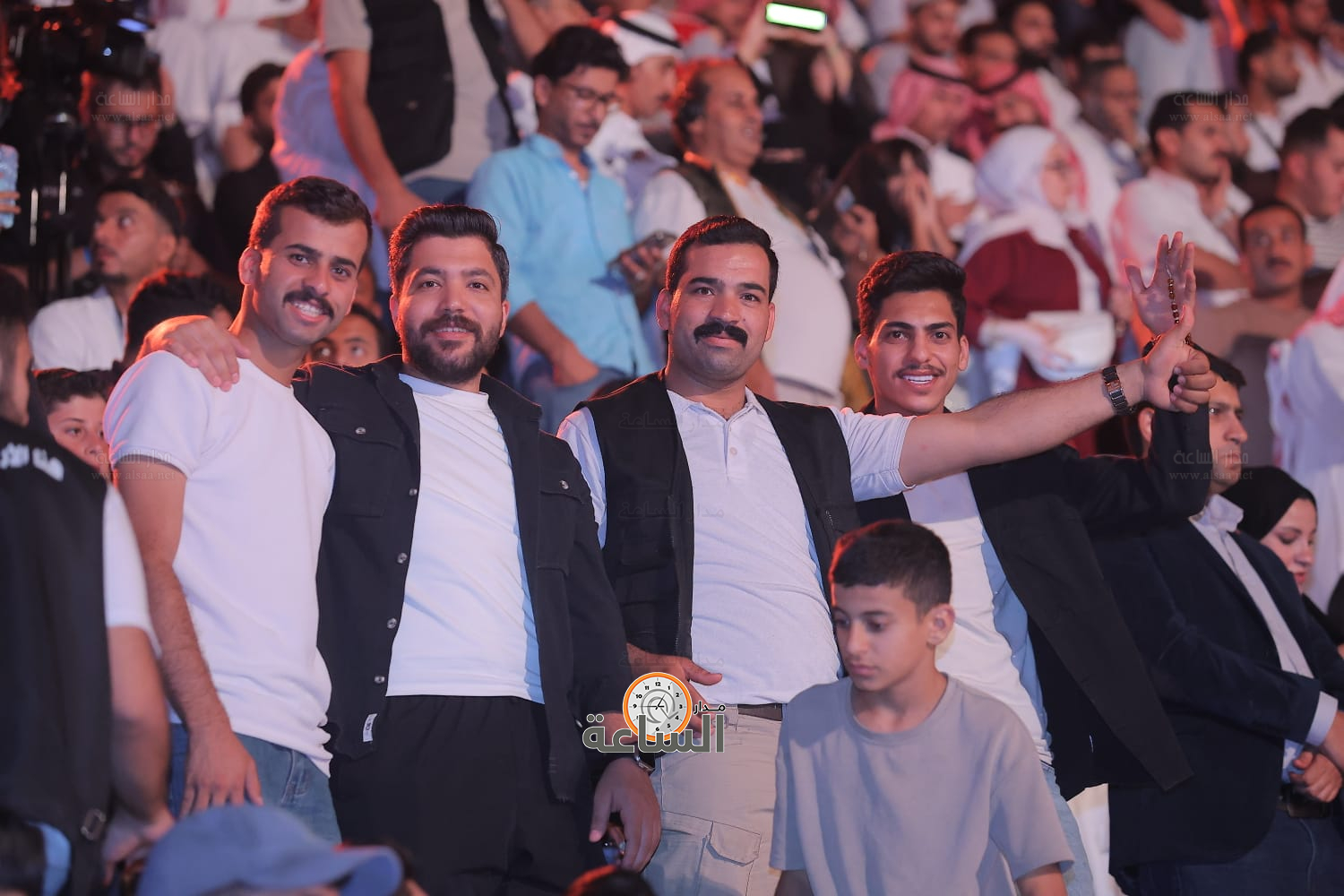 Madar Al-Saa Images 0.4022598324563976