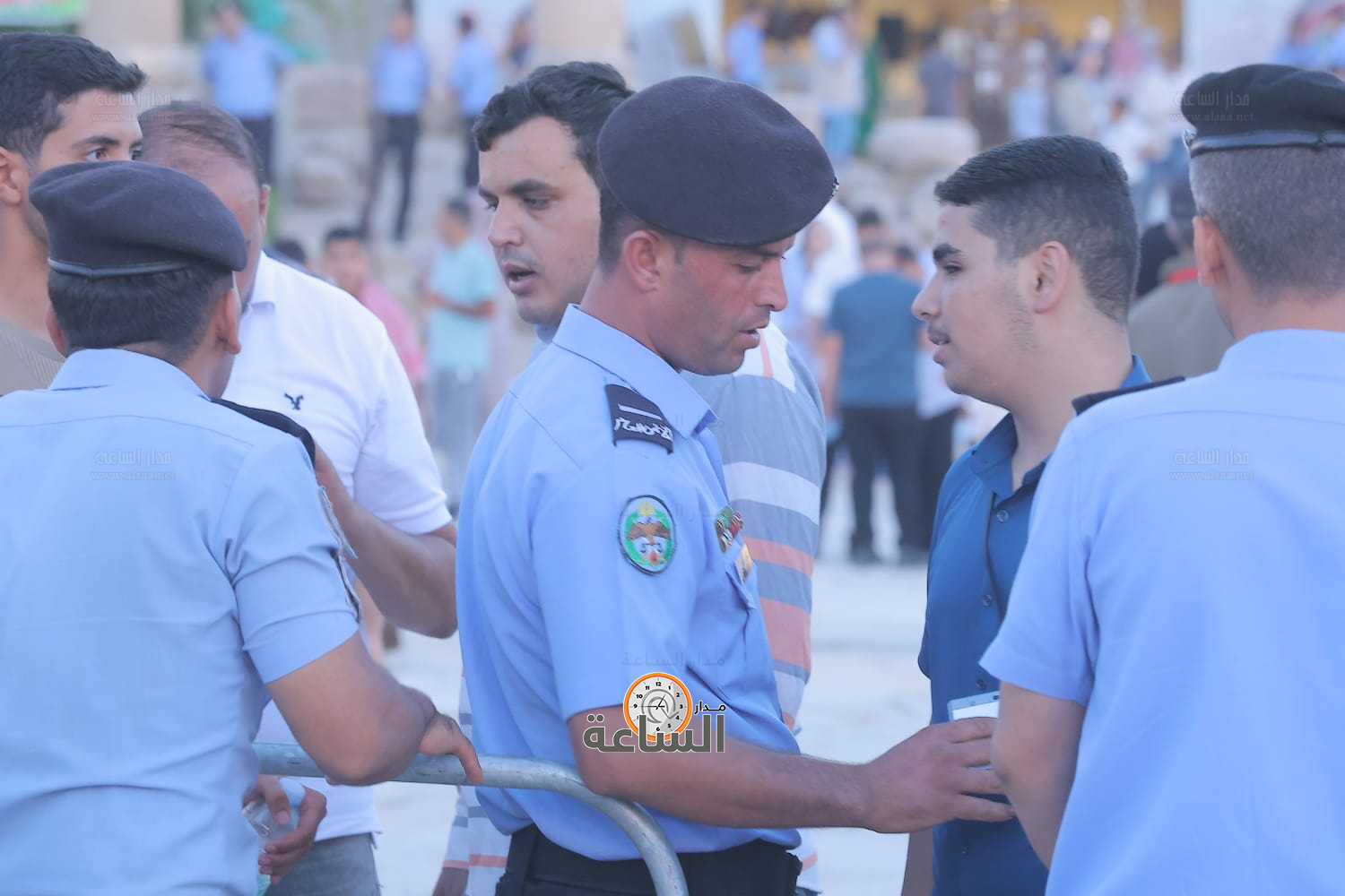 Madar Al-Saa Images 0.11551467509260371