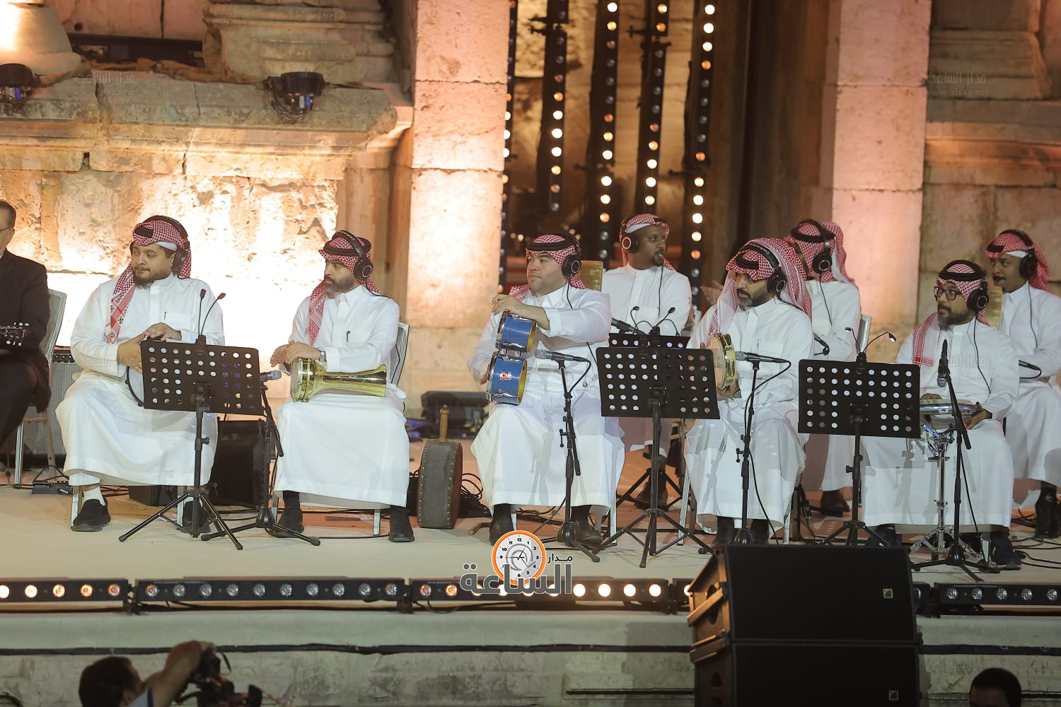 Madar Al-Saa Images 0.9353957812400402