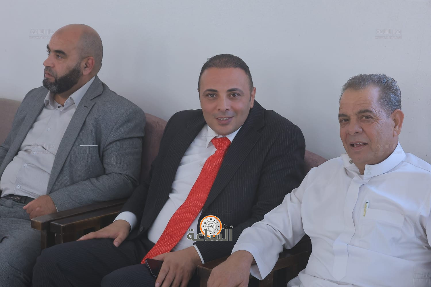 Madar Al-Saa Images 0.4225411436628239