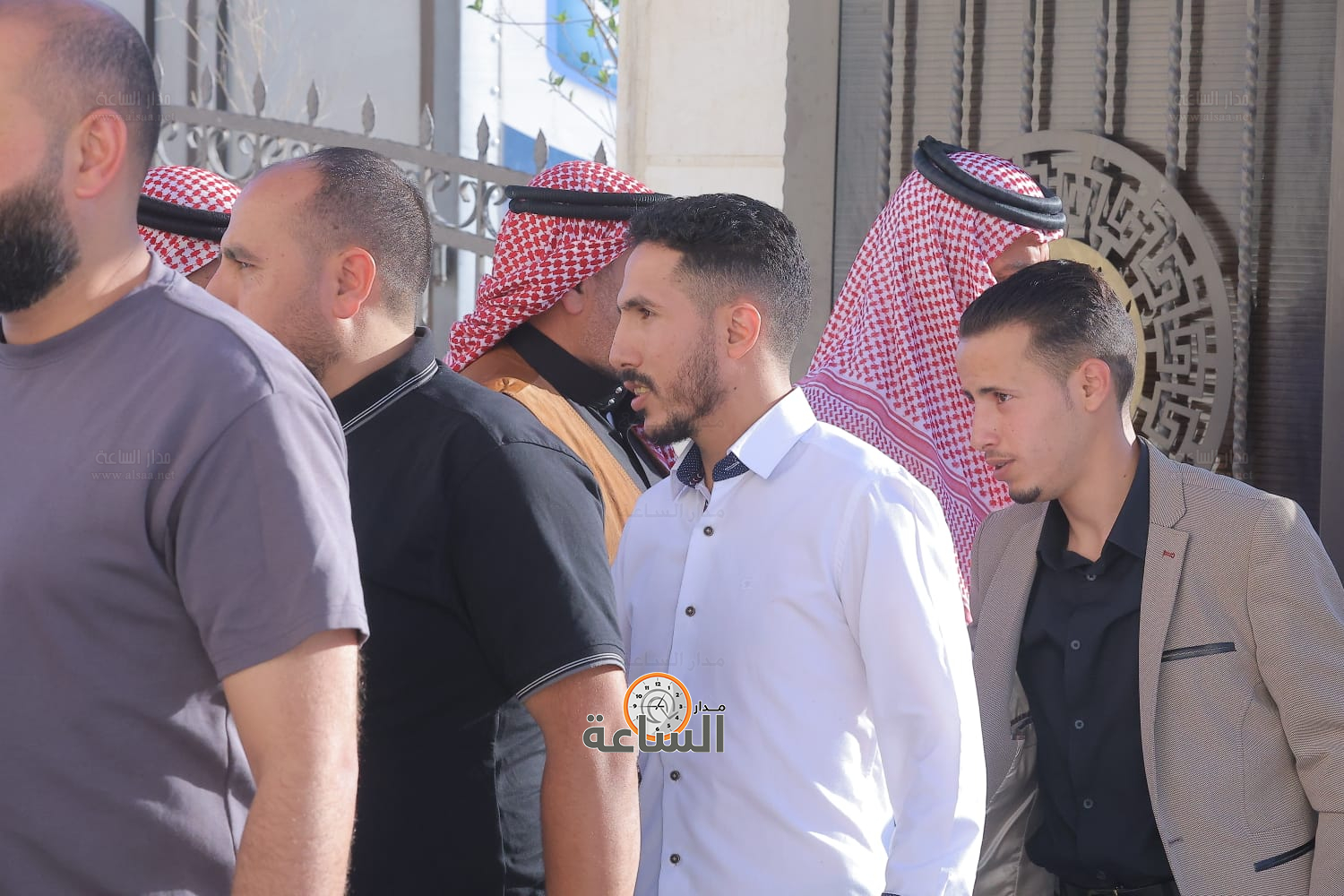 Madar Al-Saa Images 0.3238937686232656