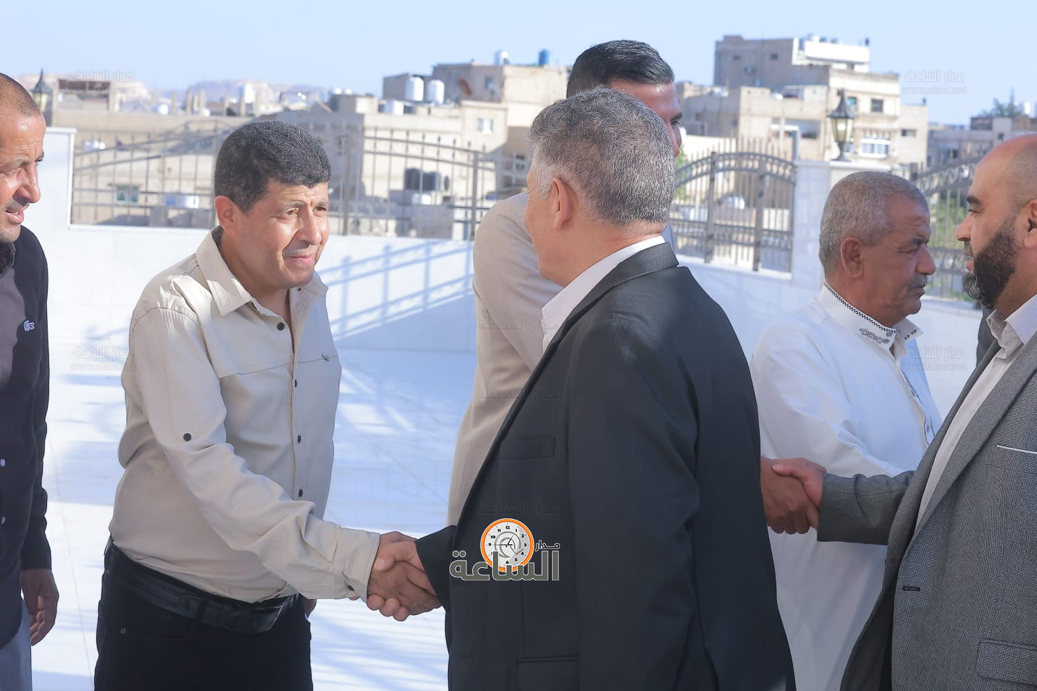 Madar Al-Saa Images 0.9217687726026115