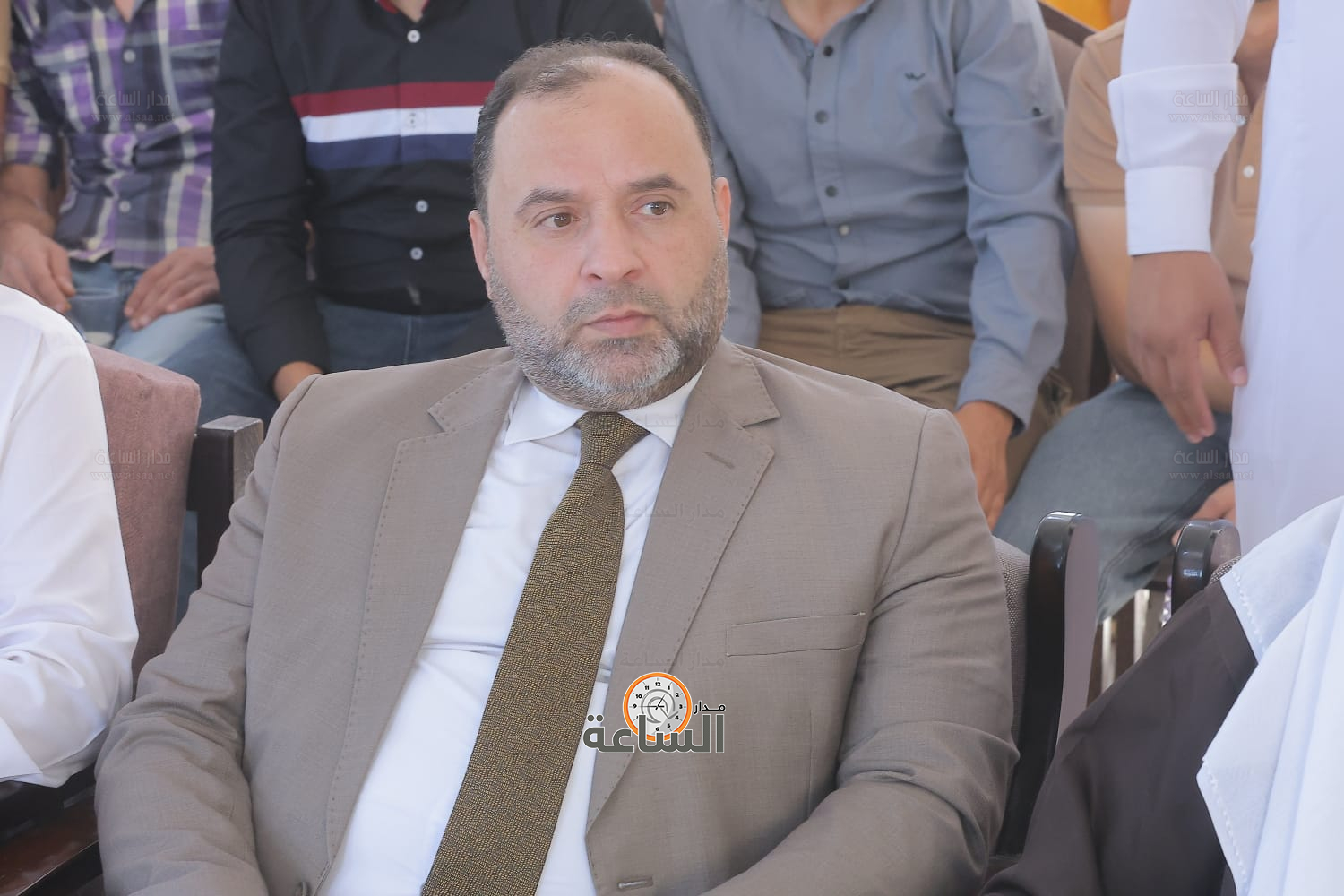 Madar Al-Saa Images 0.6053130382342657