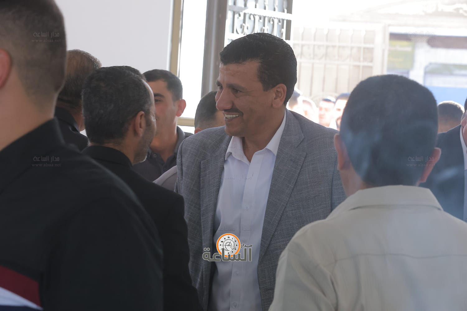 Madar Al-Saa Images 0.43424156709648787