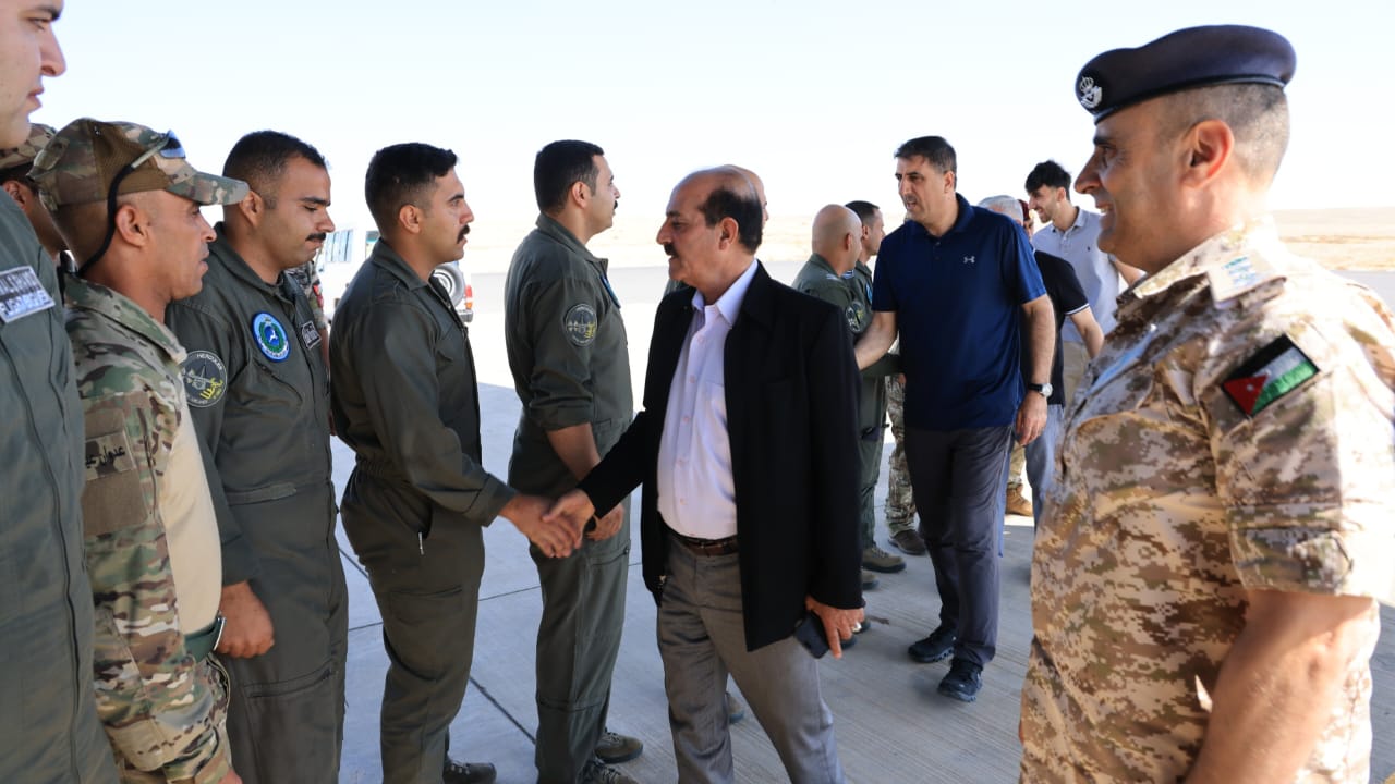 Madar Al-Saa Images 0.32157813461298