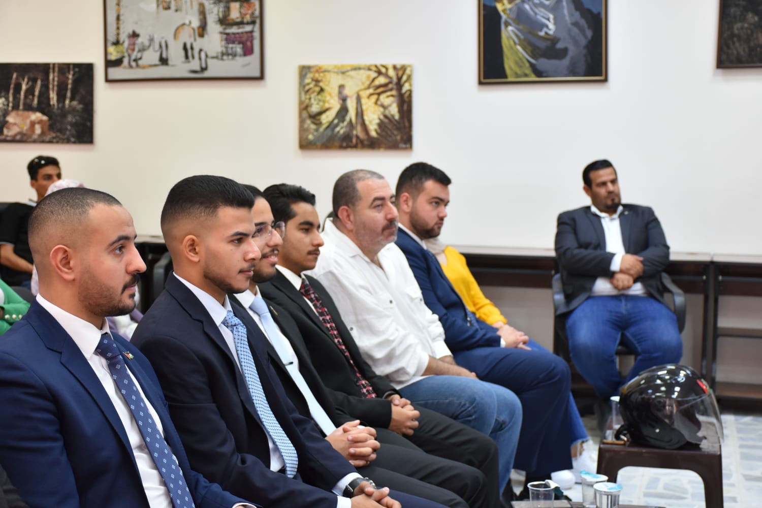 Madar Al-Saa Images 0.7451010640491101