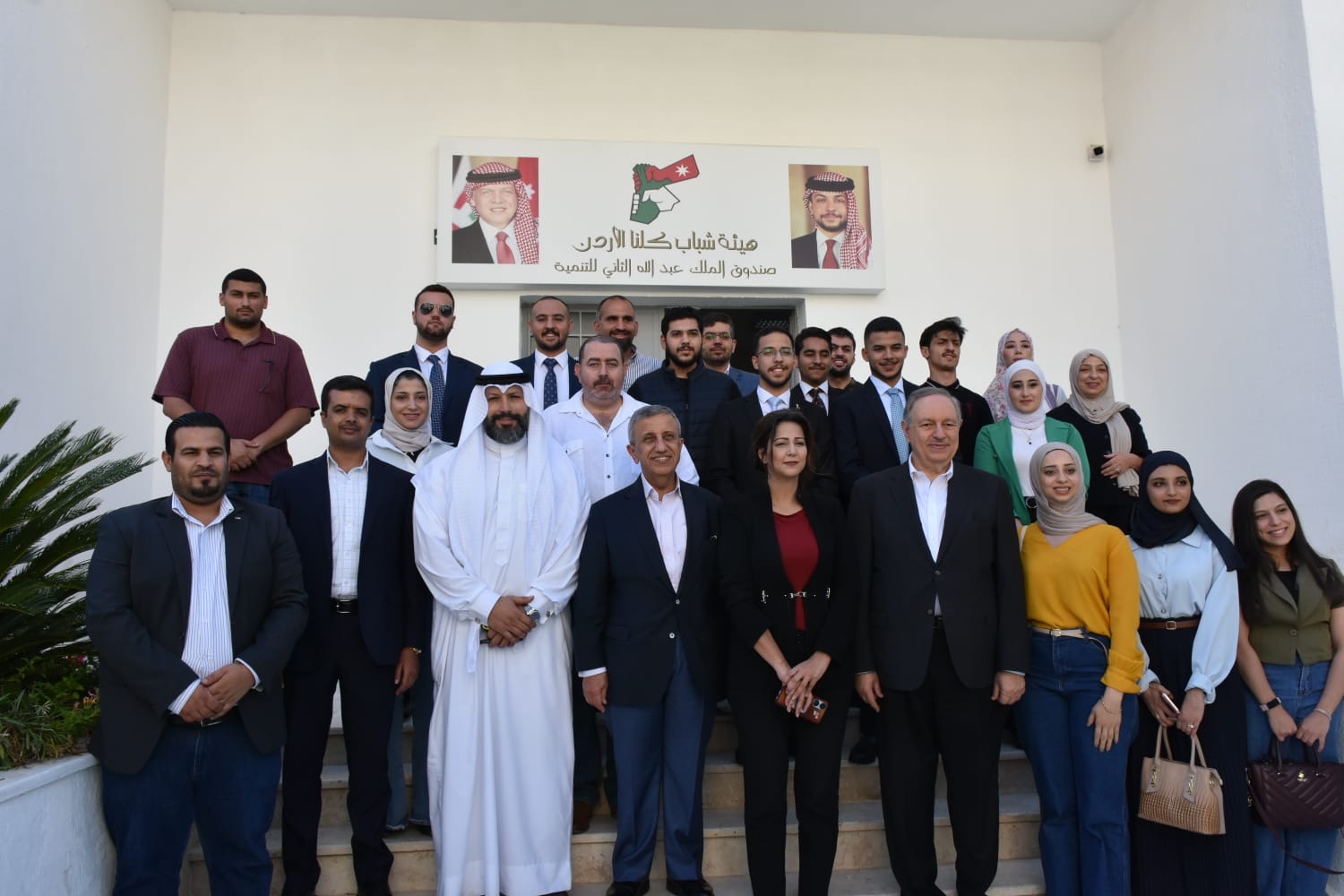 Madar Al-Saa Images 0.8272628756979307