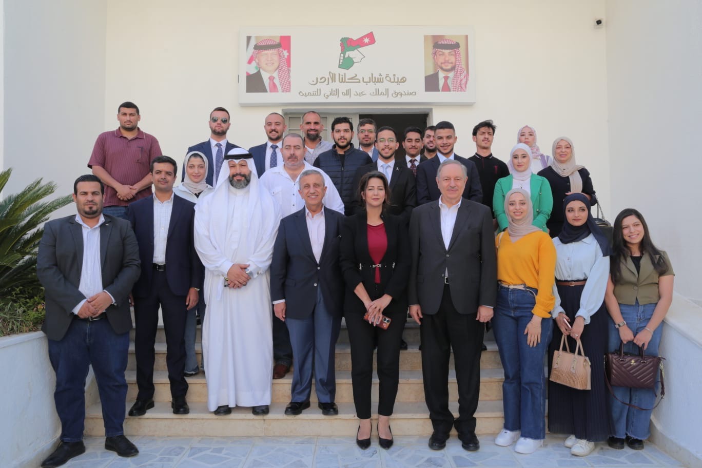 Madar Al-Saa Images 0.2708785019471702