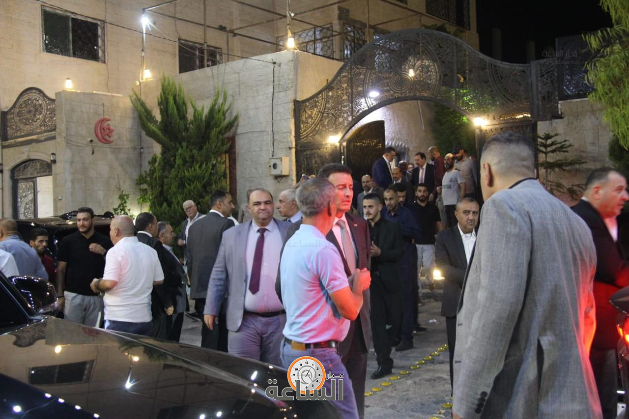 Madar Al-Saa Images 0.4443063865914819