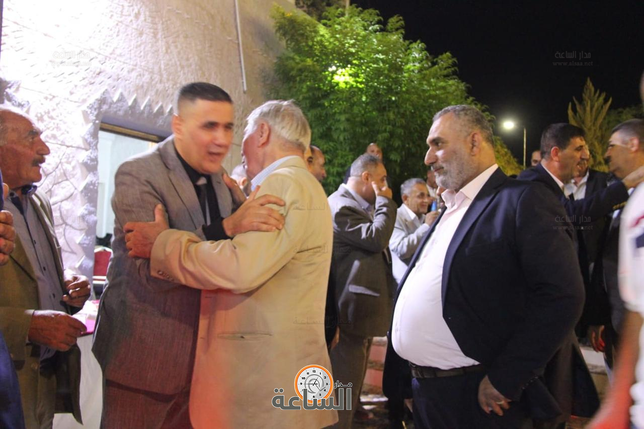 Madar Al-Saa Images 0.43039016107639394