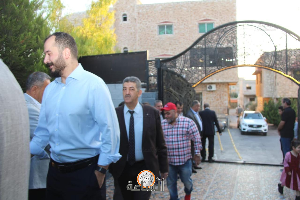 Madar Al-Saa Images 0.14113792834942784