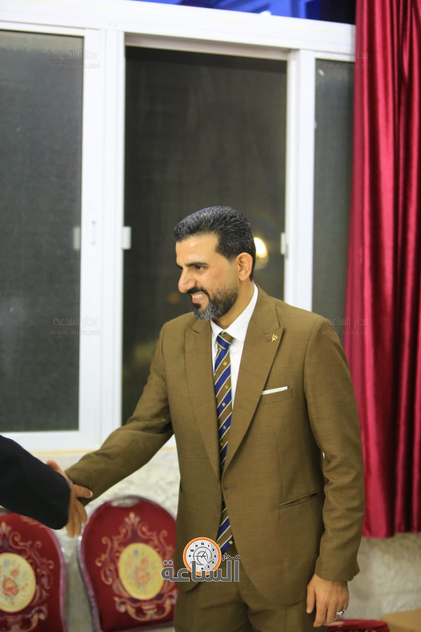 Madar Al-Saa Images 0.49229596914579377