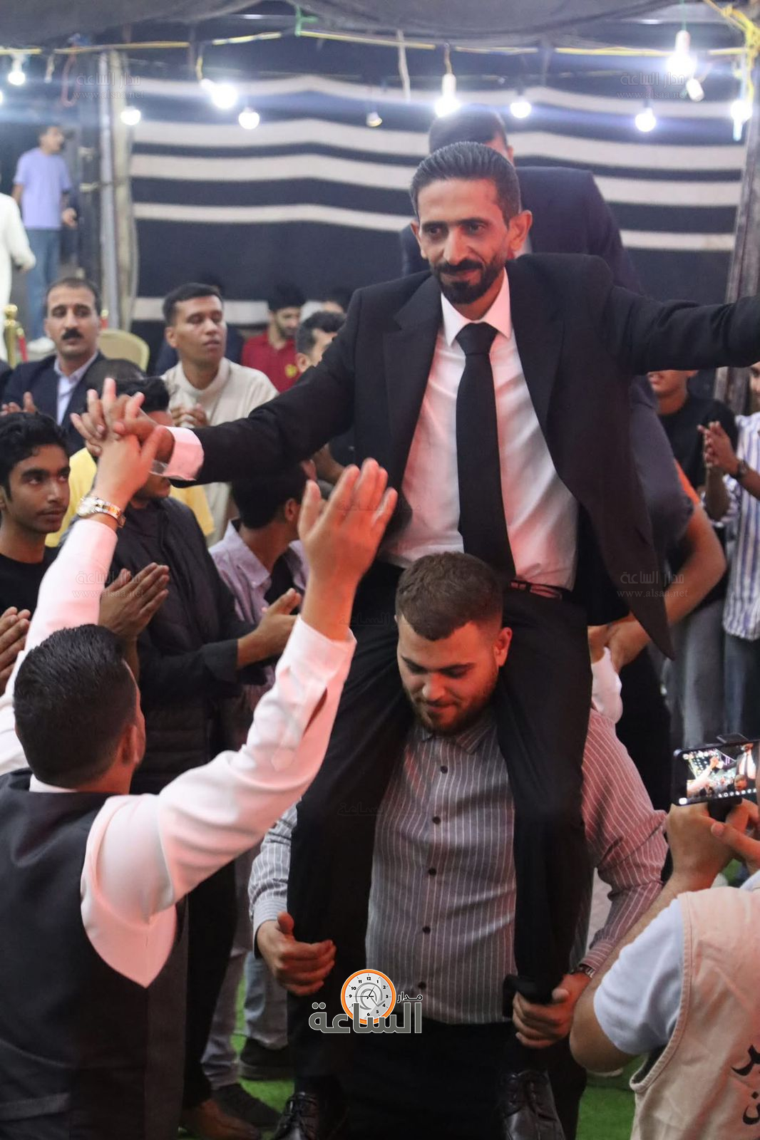 Madar Al-Saa Images 0.4273947065233088