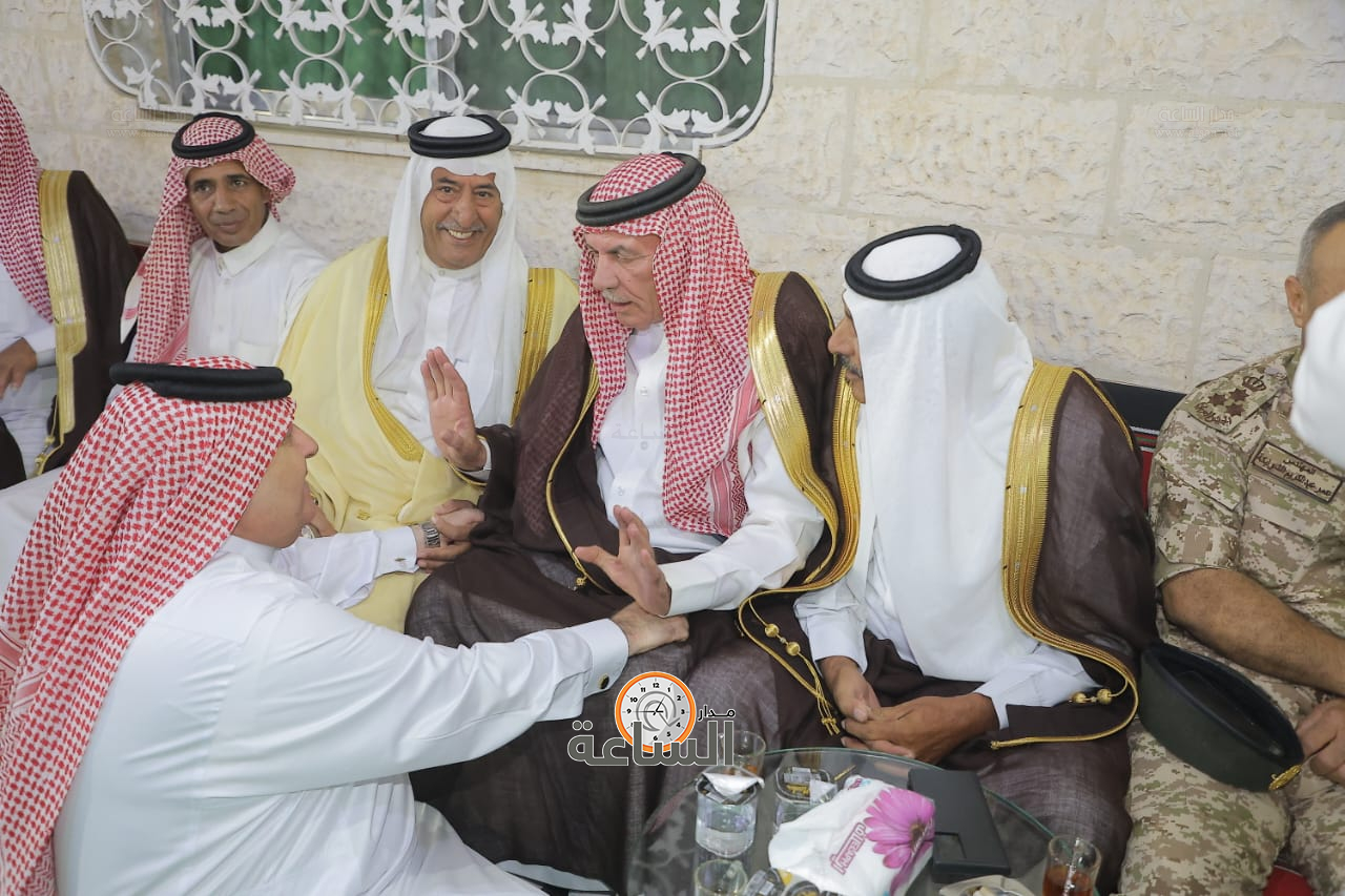 Madar Al-Saa Images 0.44098596261425227