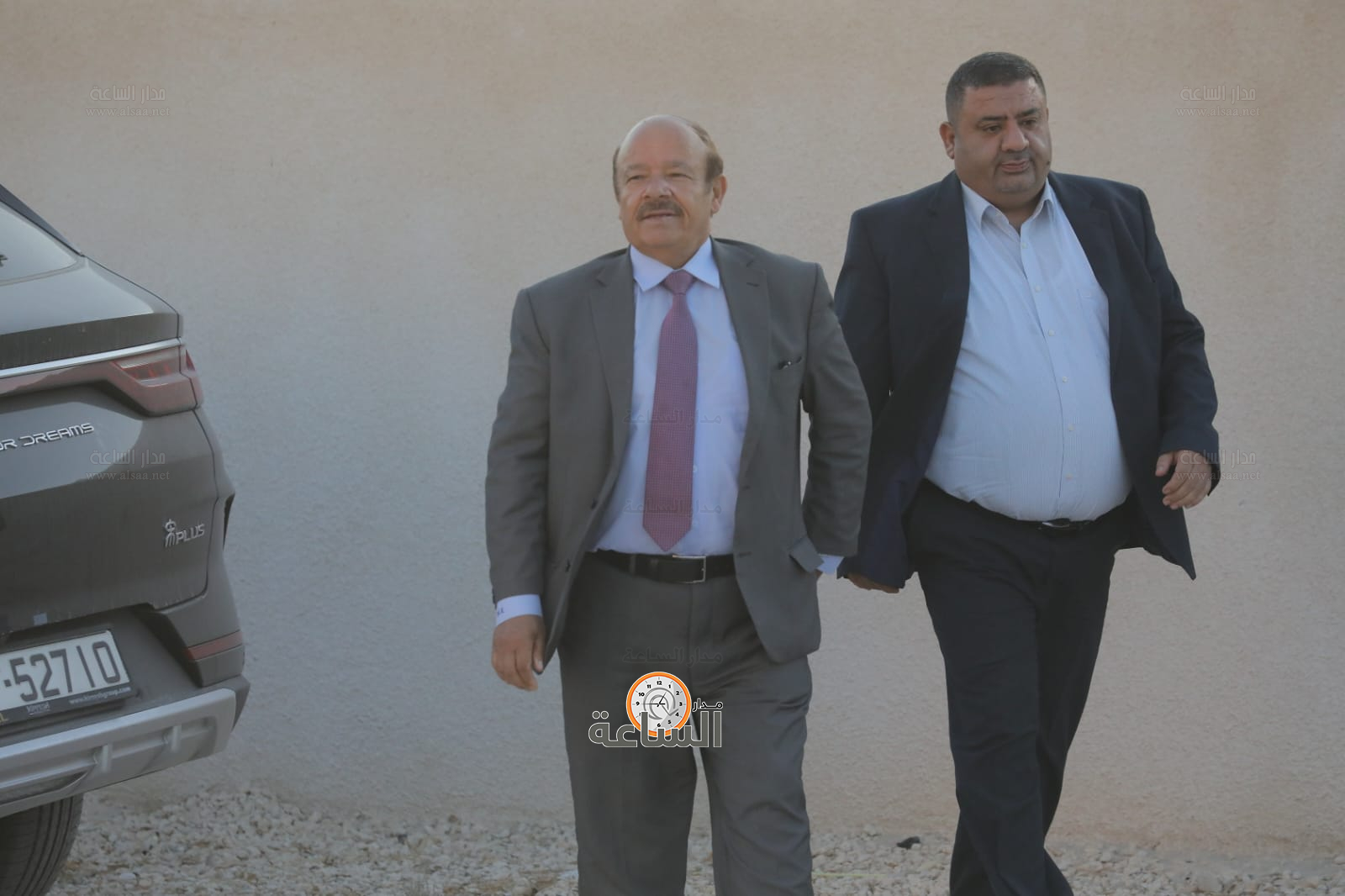 Madar Al-Saa Images 0.7451061115023118