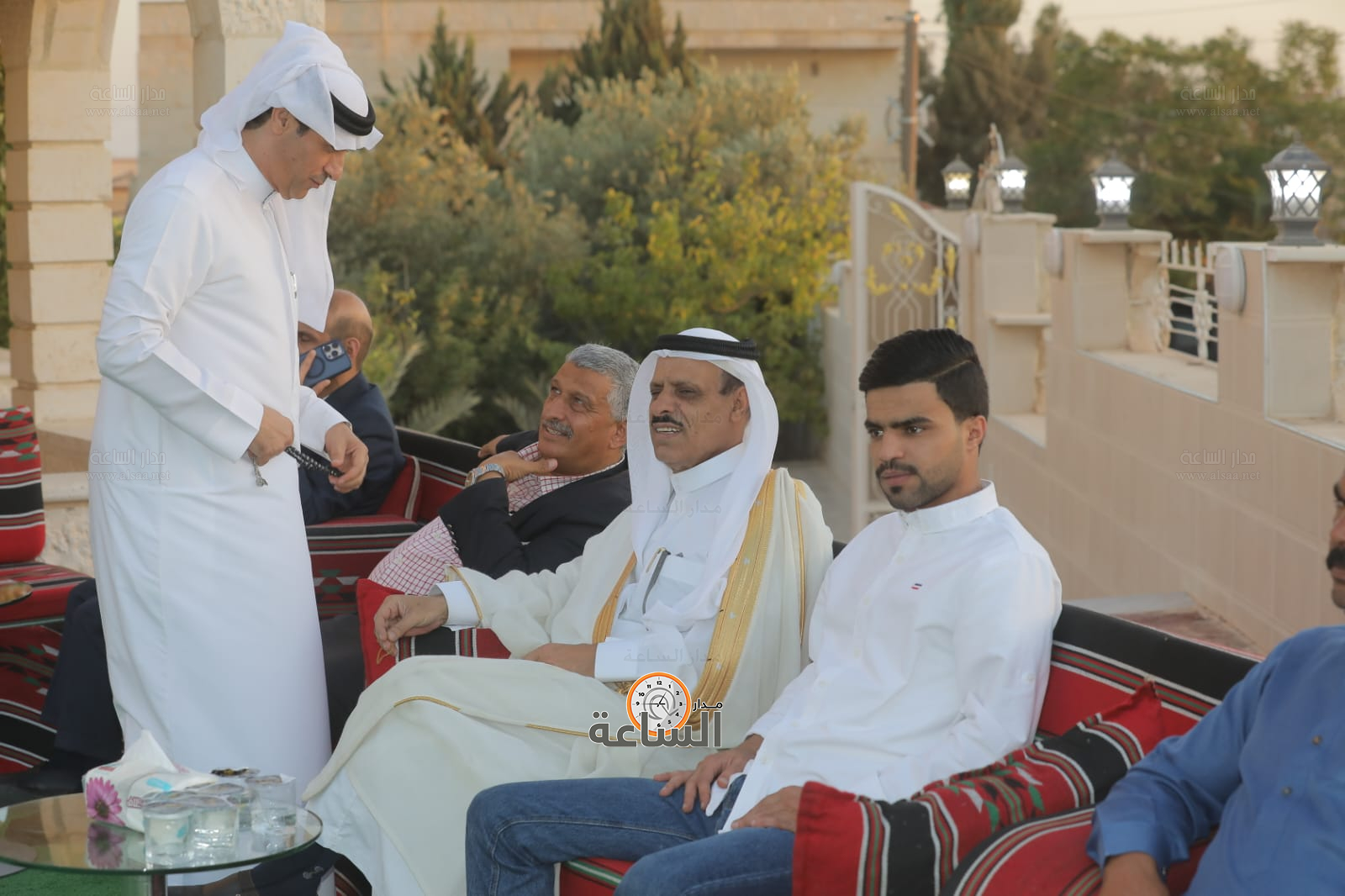 Madar Al-Saa Images 0.1335607221912256