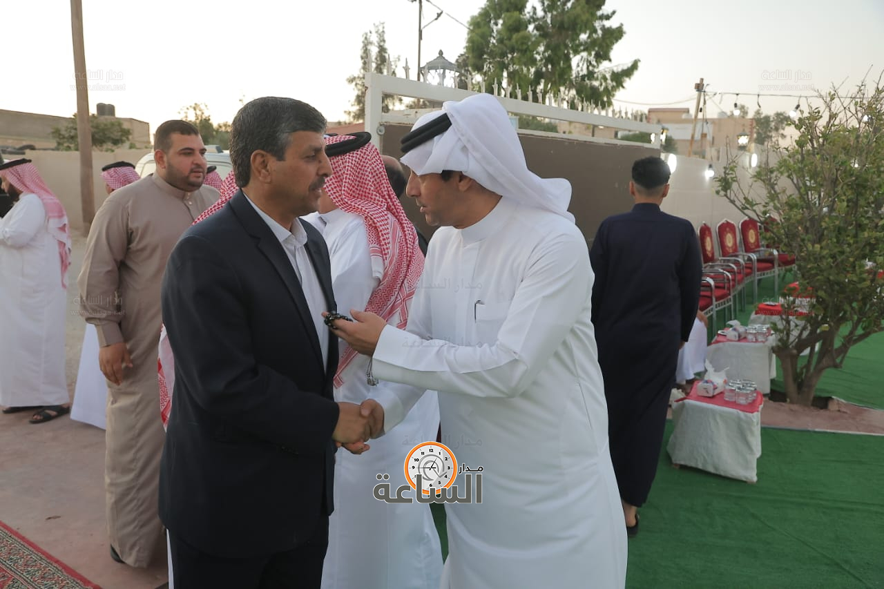 Madar Al-Saa Images 0.13264120889863296