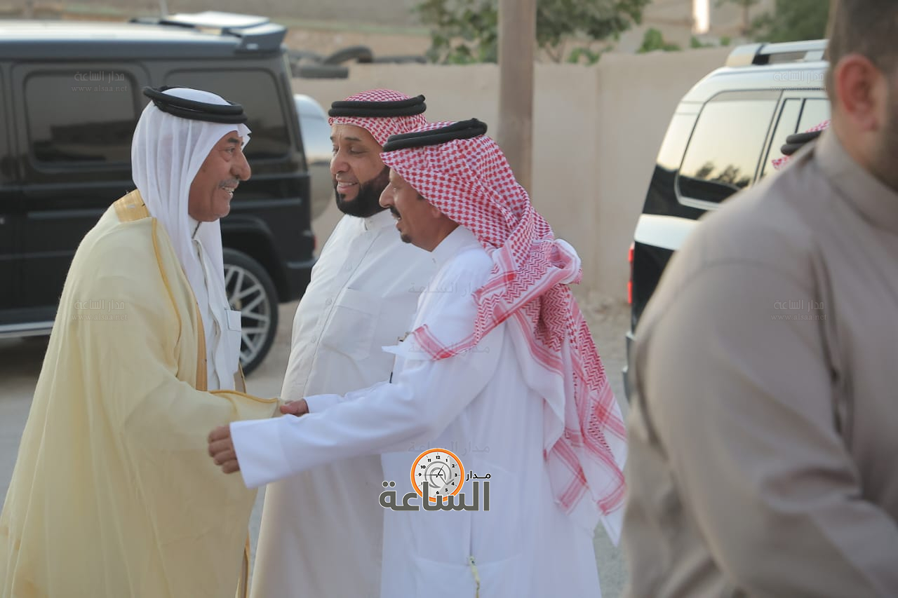 Madar Al-Saa Images 0.03298941612304118