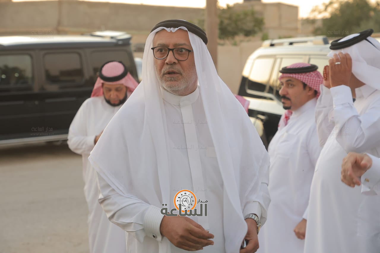 Madar Al-Saa Images 0.8324827360485587