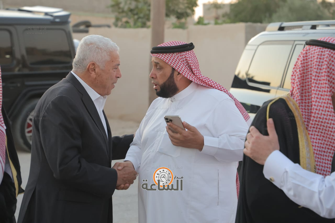 Madar Al-Saa Images 0.7809348907112472