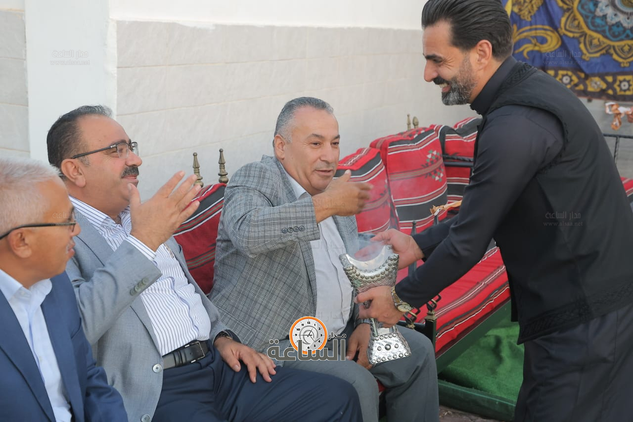 Madar Al-Saa Images 0.4876087021444683