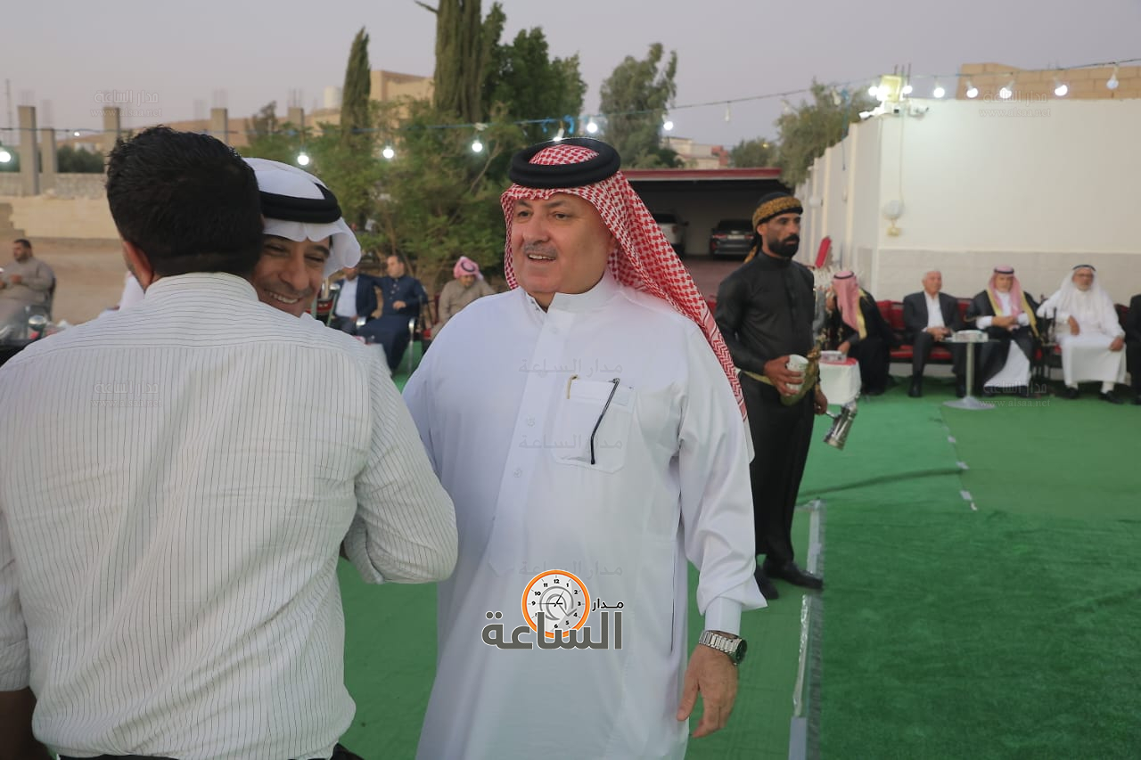 Madar Al-Saa Images 0.853210615192857