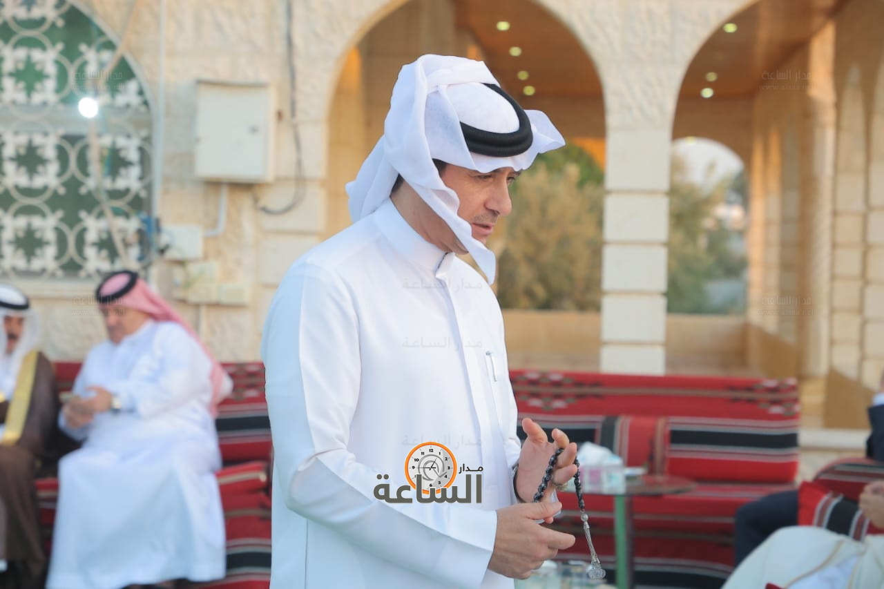 Madar Al-Saa Images 0.02240410880311383