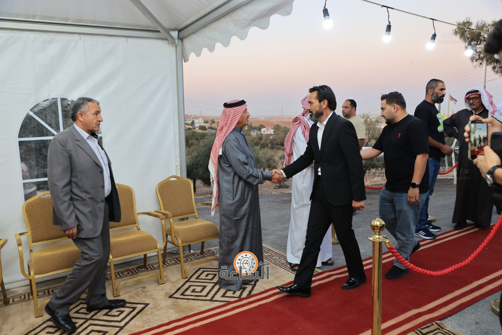 Madar Al-Saa Images 0.7604812866546153