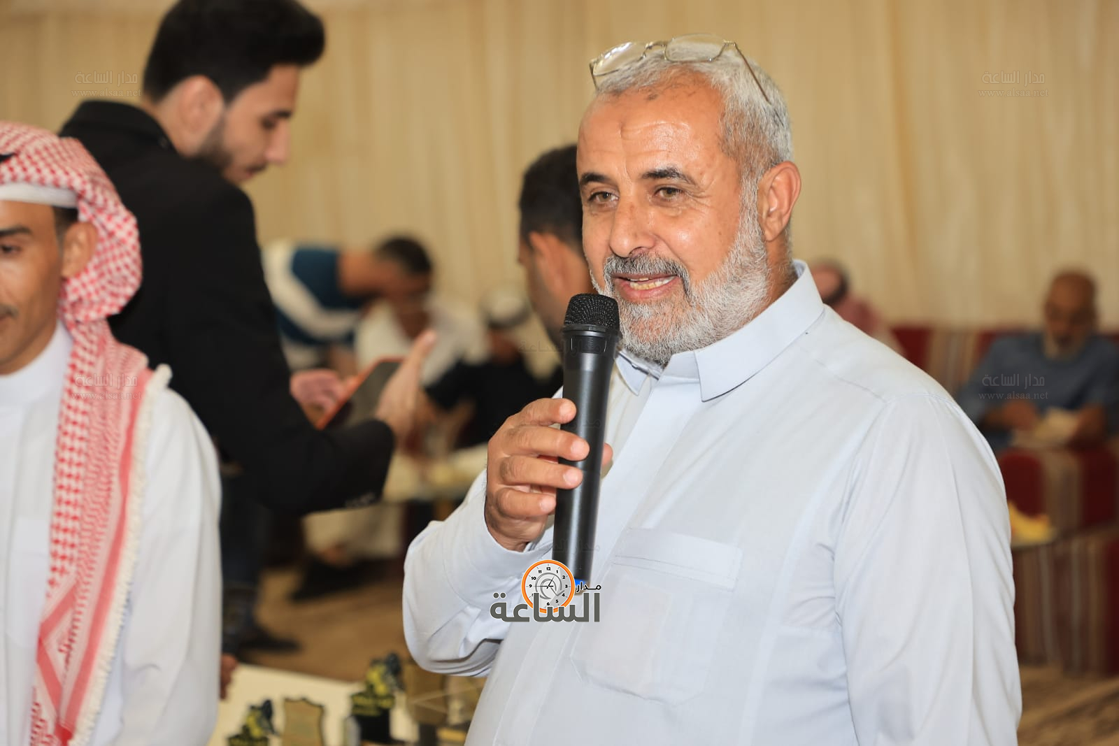 Madar Al-Saa Images 0.5522648245846996