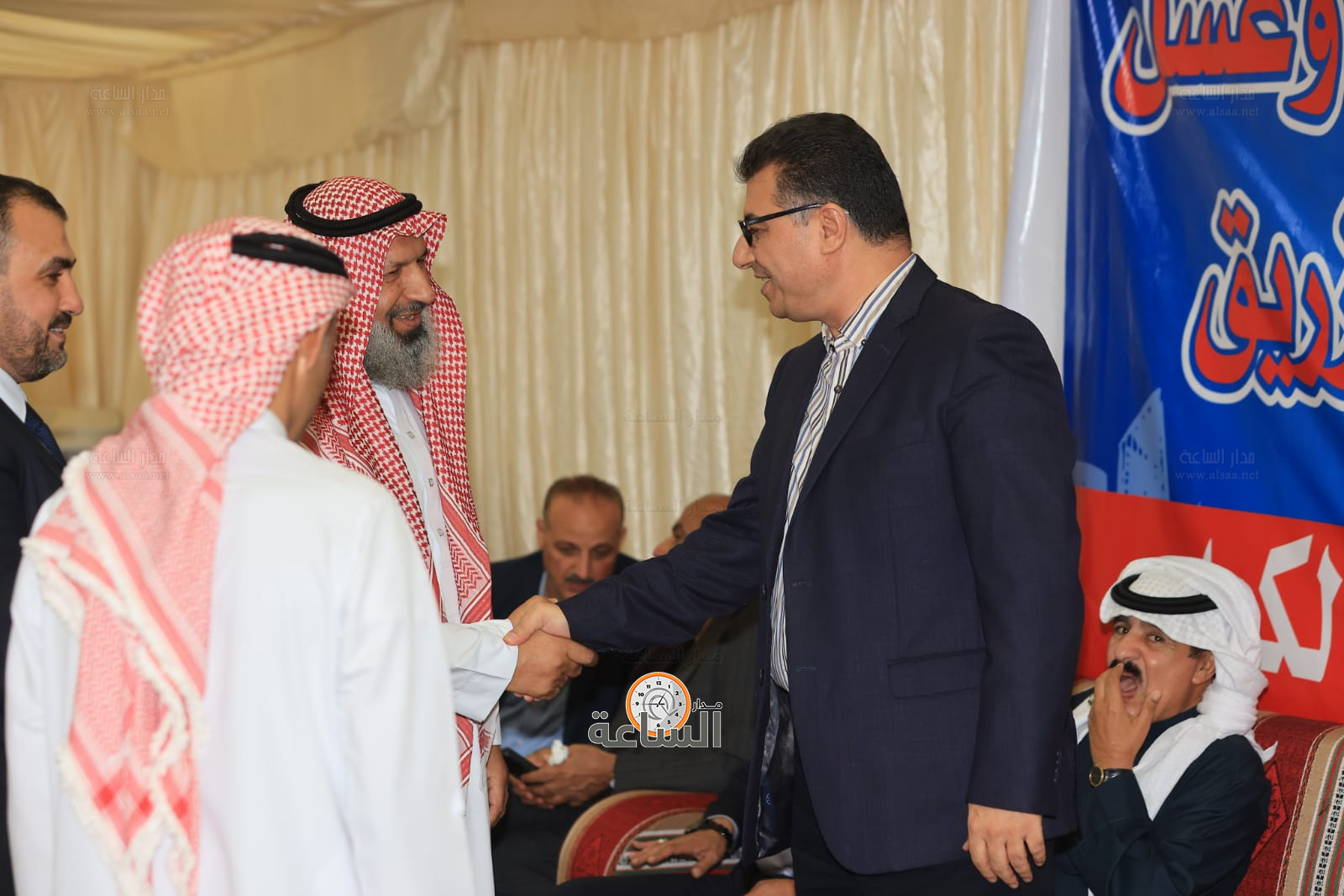 Madar Al-Saa Images 0.5104336396425676